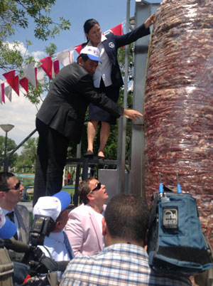 Самая большая шаурма (Донер-кебаб) в мире