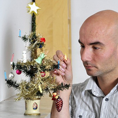 <?php the_title(); ?>