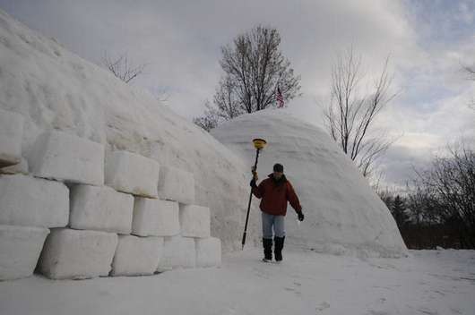 самое большое Б игло на планете