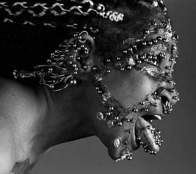 Самая пирсингованная женщина