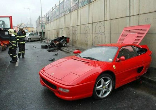 Самые курьезные аварии