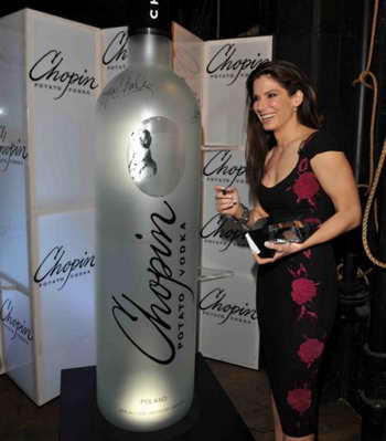 Самая большая бутылка водки