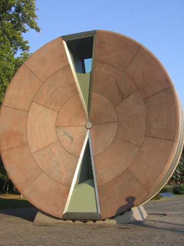 Самые большие песочные часы